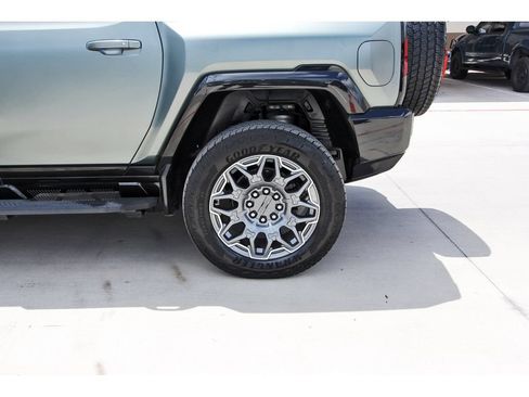 Used 2024 GMC Hummer EV 3X AWD/4WD image 31