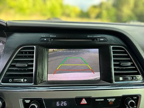 Used 2017 Hyundai Sonata SE FWD image 18