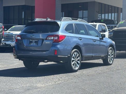 Used 2016 Subaru Outback 2.5i Limited AWD/4WD image 42