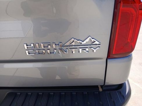 Certified 2024 Chevrolet Silverado 1500 High Country w/ High Country Premium Package AWD/4WD image 7