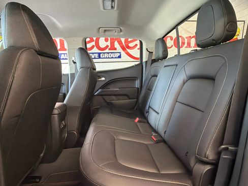 Used 2022 Chevrolet Colorado ZR2 AWD/4WD image 22