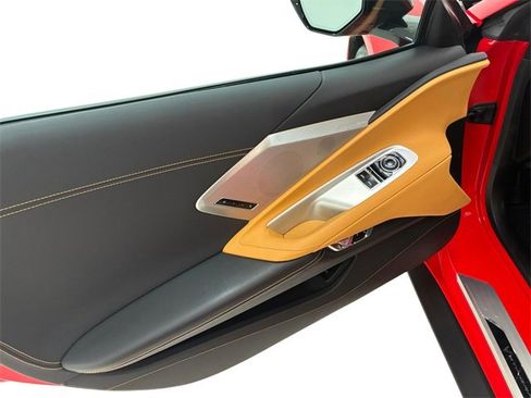 Used 2020 Chevrolet Corvette Stingray Preferred Cpe w/ 2LT Preferred Equipment Group image 13