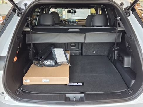 New 2026 Nissan Rogue Platinum AWD/4WD image 11