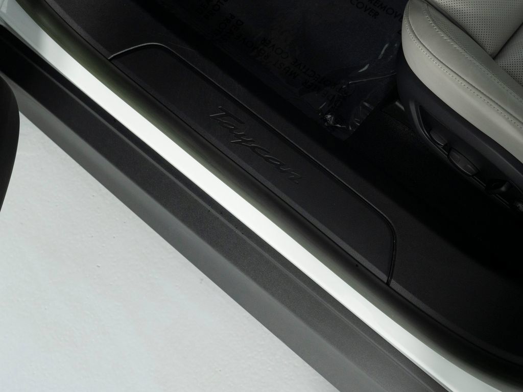 Certified 2024 Porsche Taycan RWD image 20