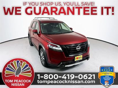 Used 2024 Nissan Pathfinder SL