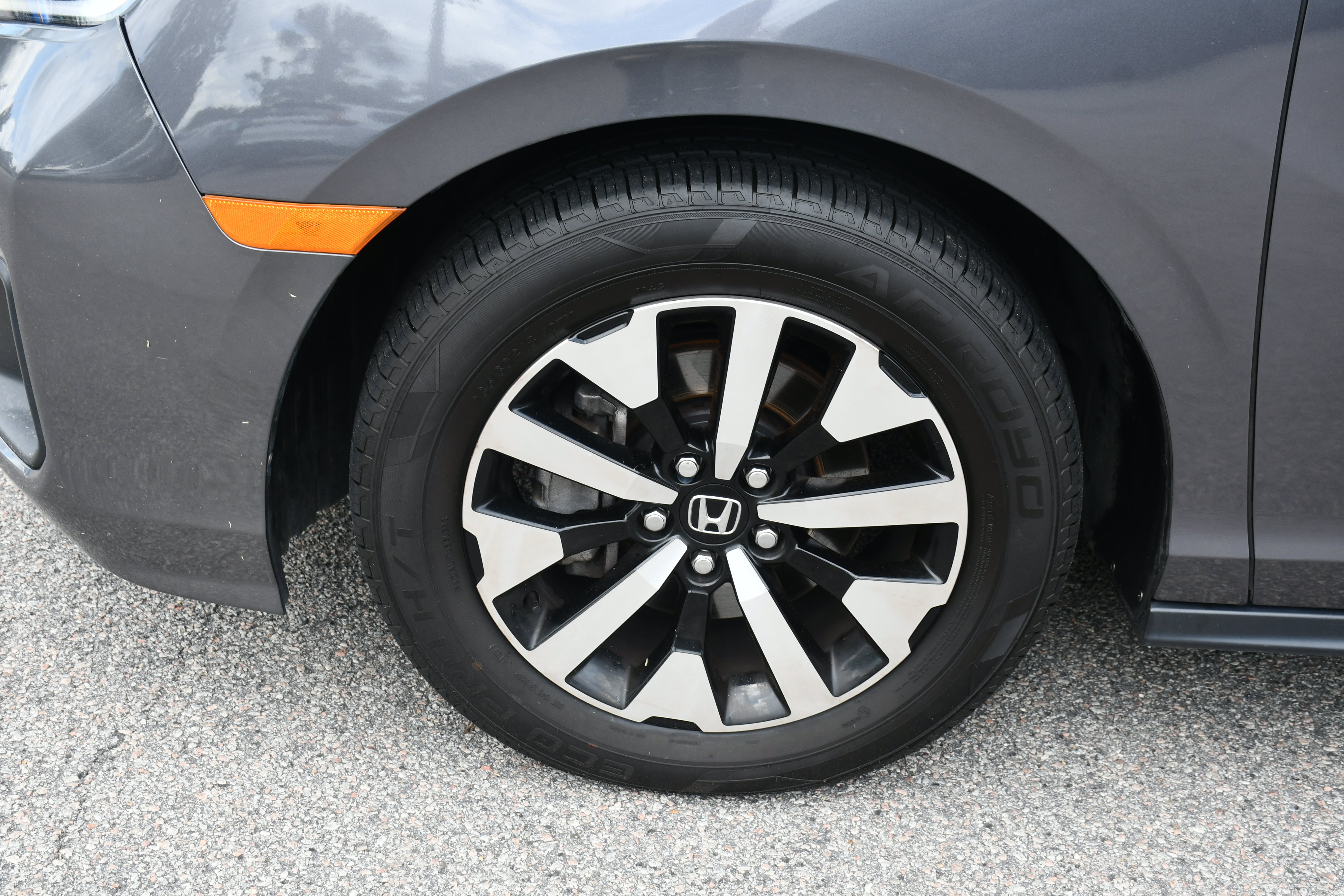 Used 2025 Honda Odyssey EX-L image 23