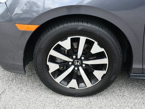 Used 2025 Honda Odyssey EX-L image 23