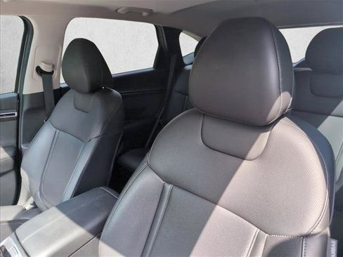 Certified 2024 Hyundai Tucson SEL w/ Convenience Package FWD image 9