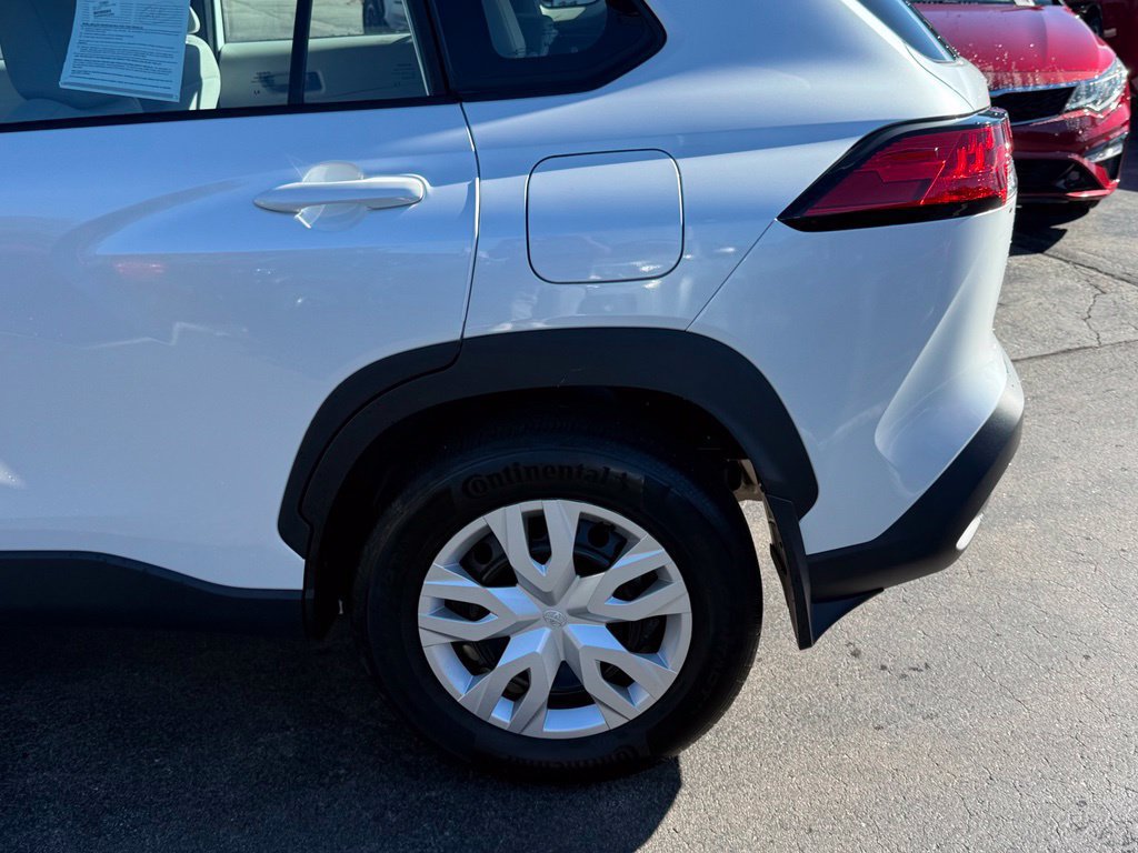 Certified 2024 Toyota Corolla Cross L AWD/4WD image 4