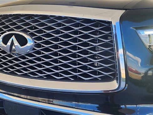 Used 2021 INFINITI QX80 Sensory w/ All-Season Package image 2