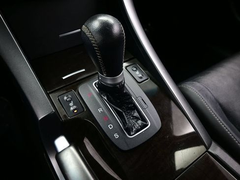 Used 2013 Acura TSX Sedan FWD image 24