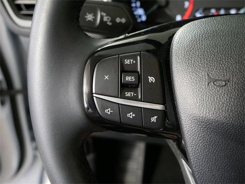 Certified 2022 Ford Escape SE w/ Cold Weather Package image 17