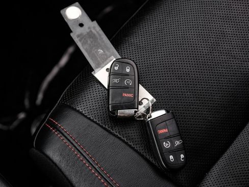 Used 2014 Dodge Durango R/T w/ Premium Nappa Leather Group image 62