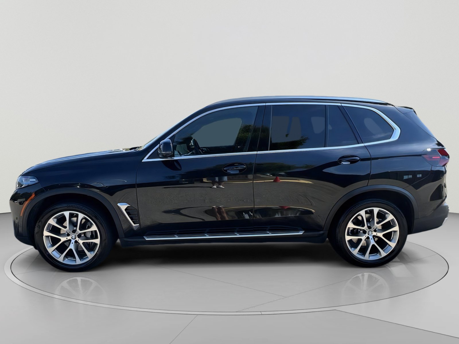 Used 2026 BMW X5 xDrive40i AWD/4WD image 2