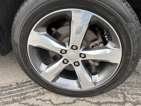 Used 2022 Jeep Grand Cherokee L Limited image 19