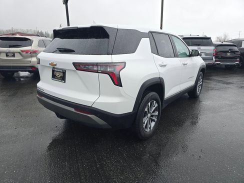 Certified 2025 Chevrolet Equinox LT image 3