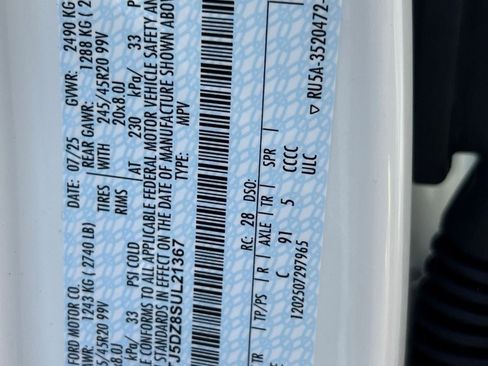 New 2025 Lincoln Corsair Grand Touring w/ Equipment Group 302A image 22