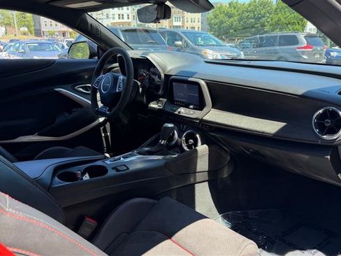 Used 2019 Chevrolet Camaro ZL1 RWD image 16