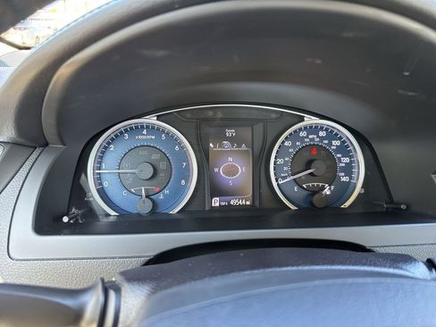 Used 2017 Toyota Camry FWD image 49