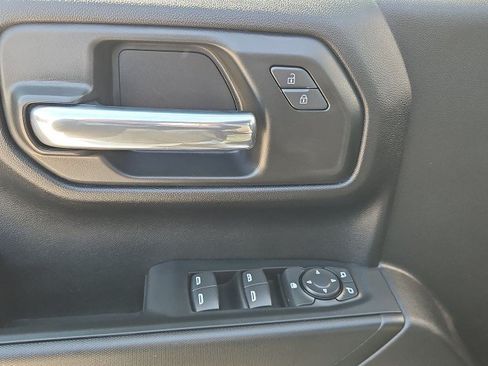 Used 2025 Chevrolet Silverado 1500 Custom RWD image 22