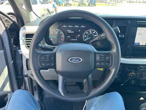 Used 2024 Ford F350 XLT AWD/4WD image 12