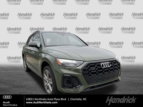 Used 2025 Audi Q5 2.0T Premium w/ Convenience Plus Package image 1