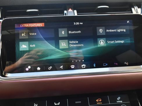 Used 2020 Land Rover Range Rover Evoque SE AWD/4WD image 28