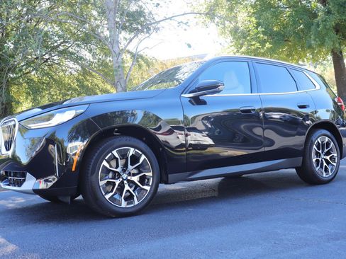 New 2026 BMW X3 xDrive30 w/ Premium Package image 1