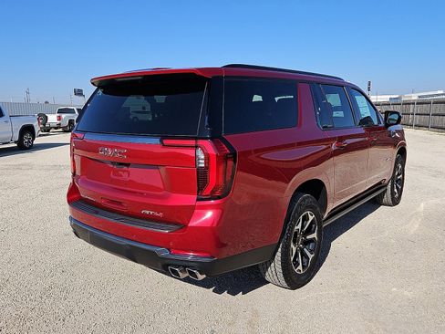 New 2026 GMC Yukon XL AT4 w/ AT4 Premium Plus Package image 5