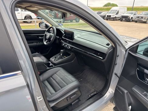Used 2024 Honda CR-V EX-L image 15