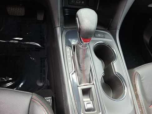 Used 2024 Chevrolet Equinox RS w/ RS Leather Package image 14