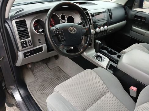 Used 2011 Toyota Tundra 2WD CrewMax w/ SR5 Pkg image 10