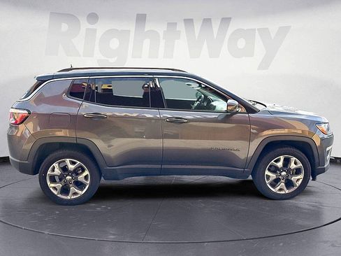 Used 2018 Jeep Compass Limited w/ Navigation Group image 6