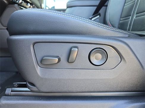 New 2026 GMC Sierra 2500 AT4 w/ Technology Package image 18