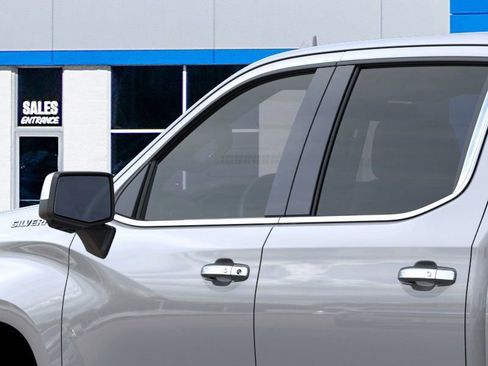 New 2026 Chevrolet Silverado 1500 LTZ w/ LTZ Convenience Package II AWD/4WD image 13