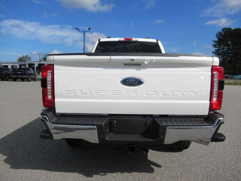 New 2026 Ford F350 Lariat w/ FX4 Off-Road Package image 6