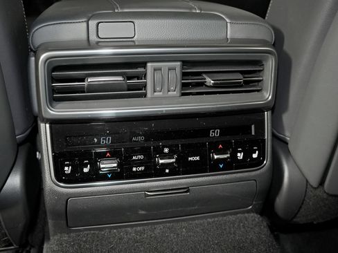 Used 2025 Lexus LX 700h Overtrail AWD/4WD image 42