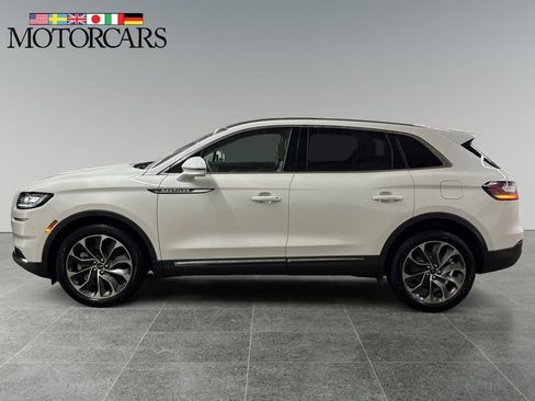 Used 2021 Lincoln Nautilus Reserve AWD/4WD image 6