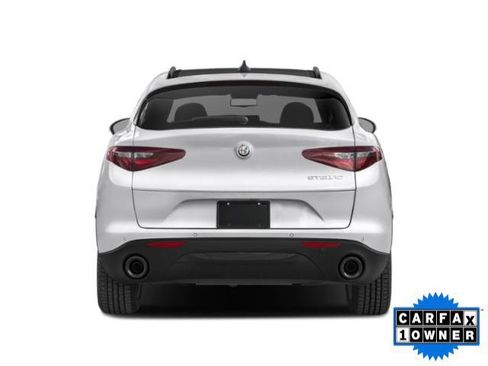 Used 2022 Alfa Romeo Stelvio Ti AWD/4WD image 27