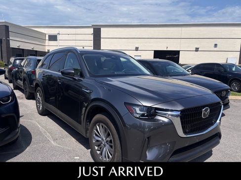 Used 2025 MAZDA CX-90 Plug-In Hybrid w/ Preferred AWD/4WD image 3
