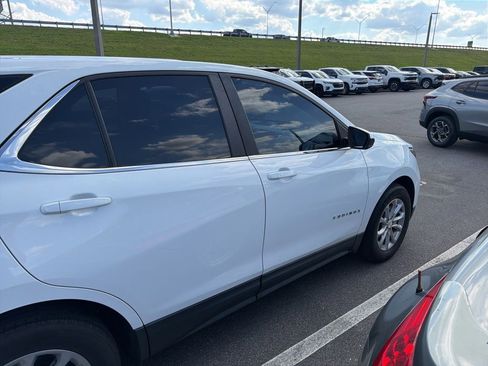Used 2021 Chevrolet Equinox LT FWD image 10
