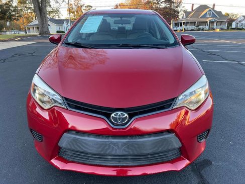 Used 2015 Toyota Corolla LE image 3