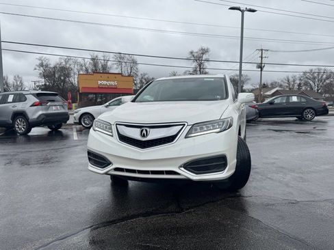 Used 2018 Acura RDX AWD image 2