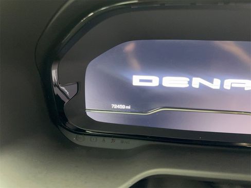 Used 2022 GMC Yukon Denali image 65