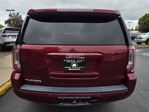 Used 2018 GMC Yukon SLT AWD/4WD image 8