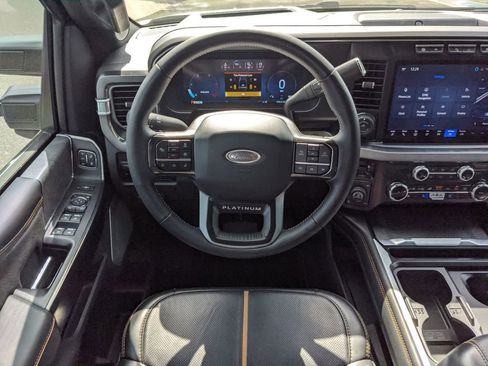 Used 2024 Ford F250 Platinum w/ Tremor Off-Road Package image 15