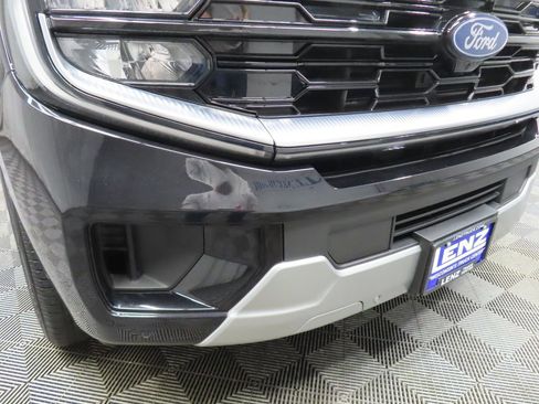 Used 2025 Ford Expedition Max Platinum w/ Platinum Ultimate Package image 60