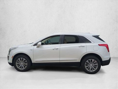 Used 2017 Cadillac XT5 Luxury image 7