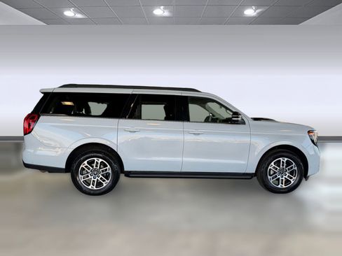 Used 2025 Ford Expedition Max Active image 7