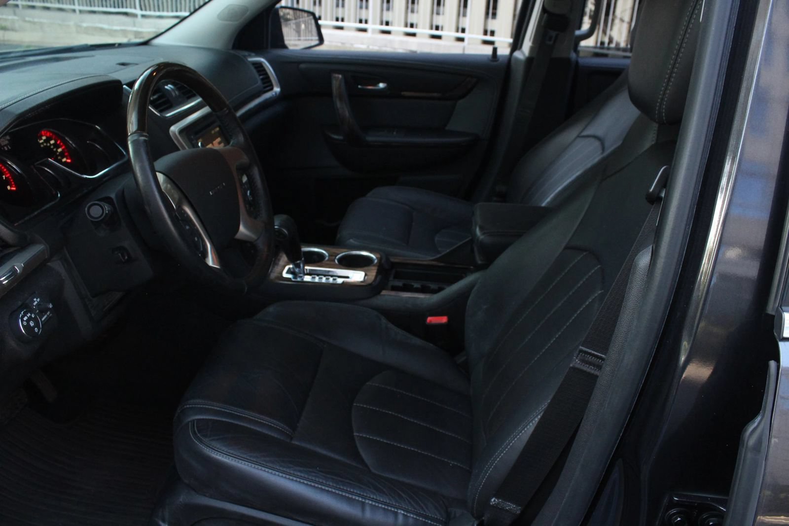 Used 2016 GMC Acadia Denali AWD/4WD image 14